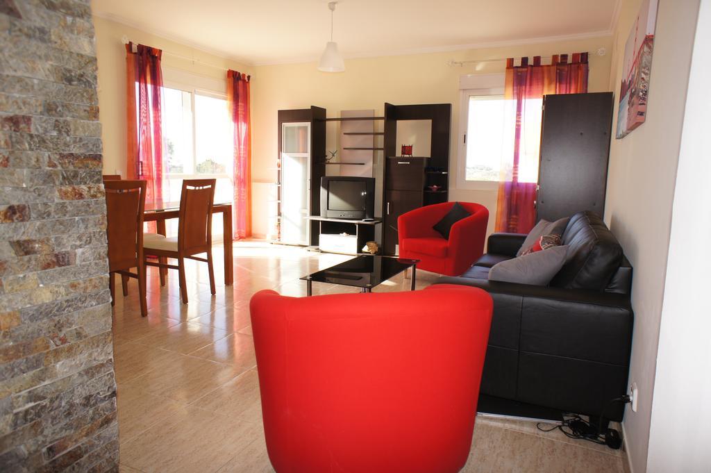 Sunny Apartment Al-Sakia, Quarteira, Vilamoura Exterior foto